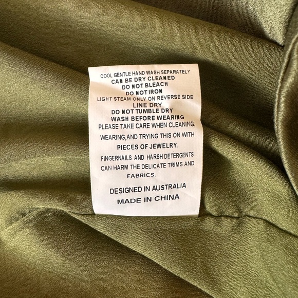 ELLIATT | Camo Asymmetric Satin Cocktail Dress in Olive/Khaki, Size Medium - Picture 10 of 11